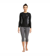 Women's Endurance Boomstar Printed Long Sleeve Suntop - Black & White_6