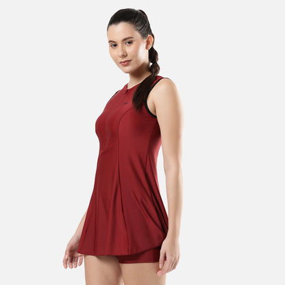 Women's Endura Brite Closedback Swimdress With Boyleg - Oxblood & Black