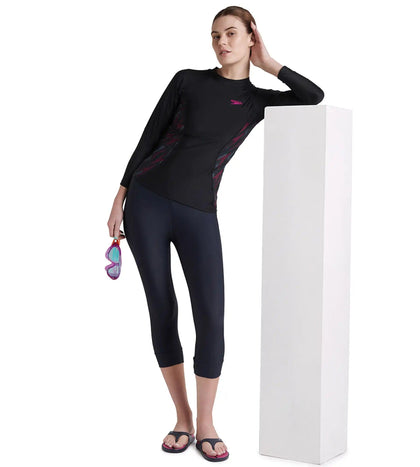 Women's Endurance 10 Contrast Swim Capri - True Navy & Berry